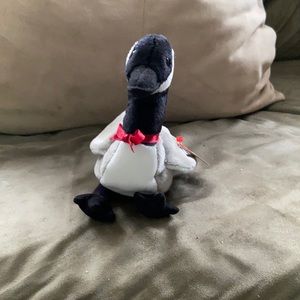 LOOSY THE GOOSE BEANIE BABY